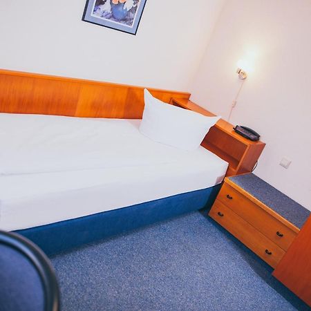Hotel Zum Grunewald دينسلاكن المظهر الخارجي الصورة